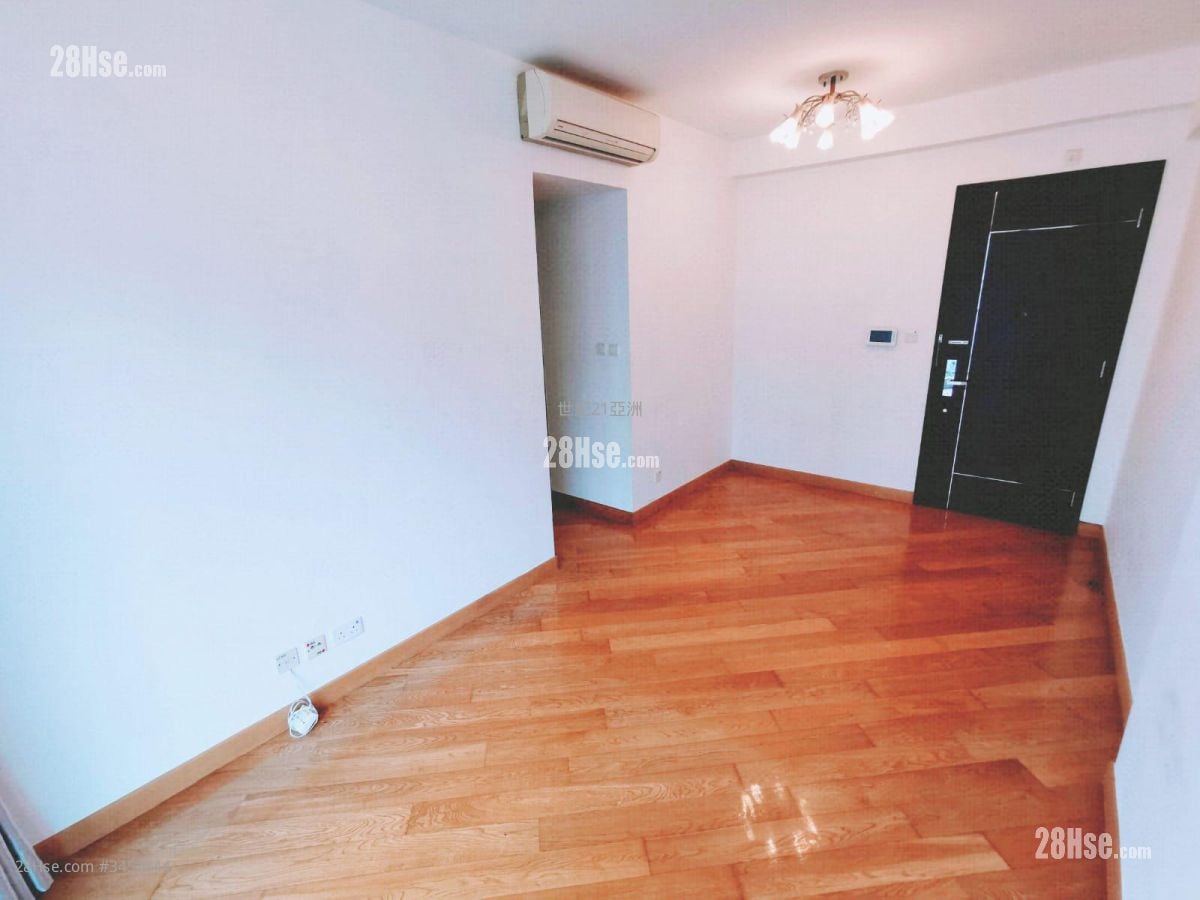 Belchers Hill Sell 3 Bedrooms , 2 Bathrooms 715 ft²