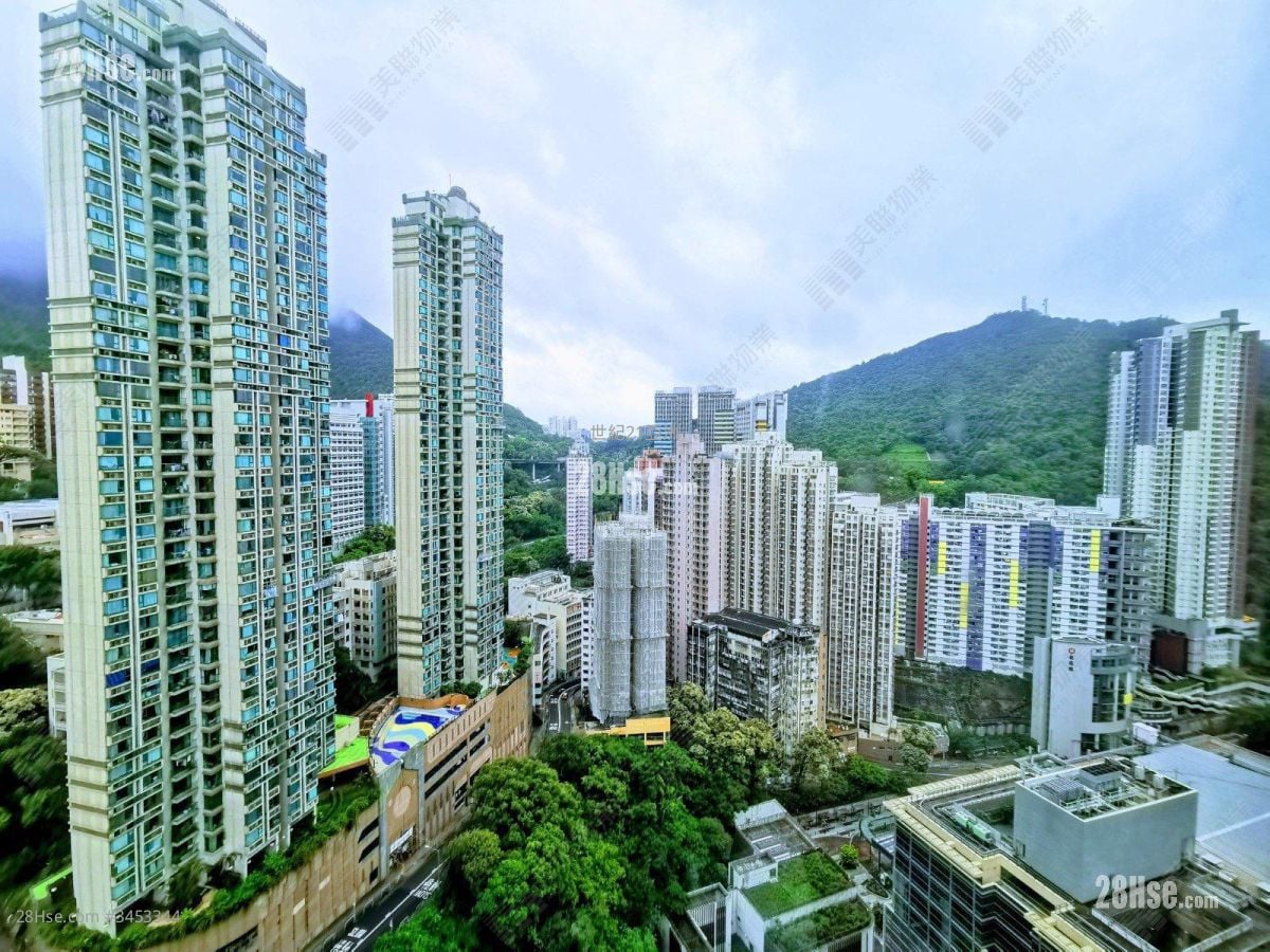 Belchers Hill Sell 3 Bedrooms , 2 Bathrooms 715 ft²