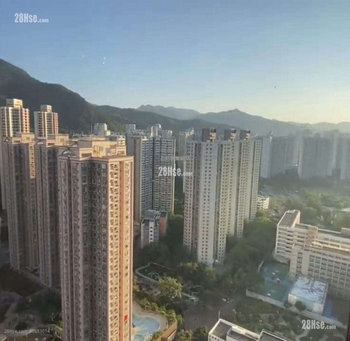 Sunshine City Sell 3 Bedrooms , 2 Bathrooms 519 ft²