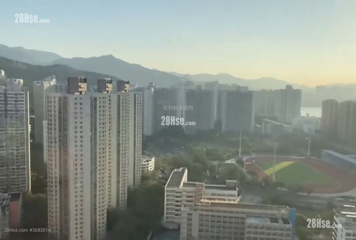 Sunshine City Sell 3 Bedrooms , 2 Bathrooms 519 ft²