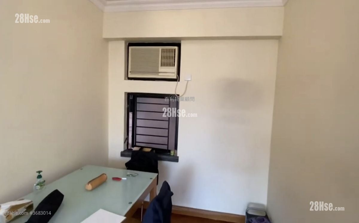 Sunshine City Sell 3 Bedrooms , 2 Bathrooms 519 ft²