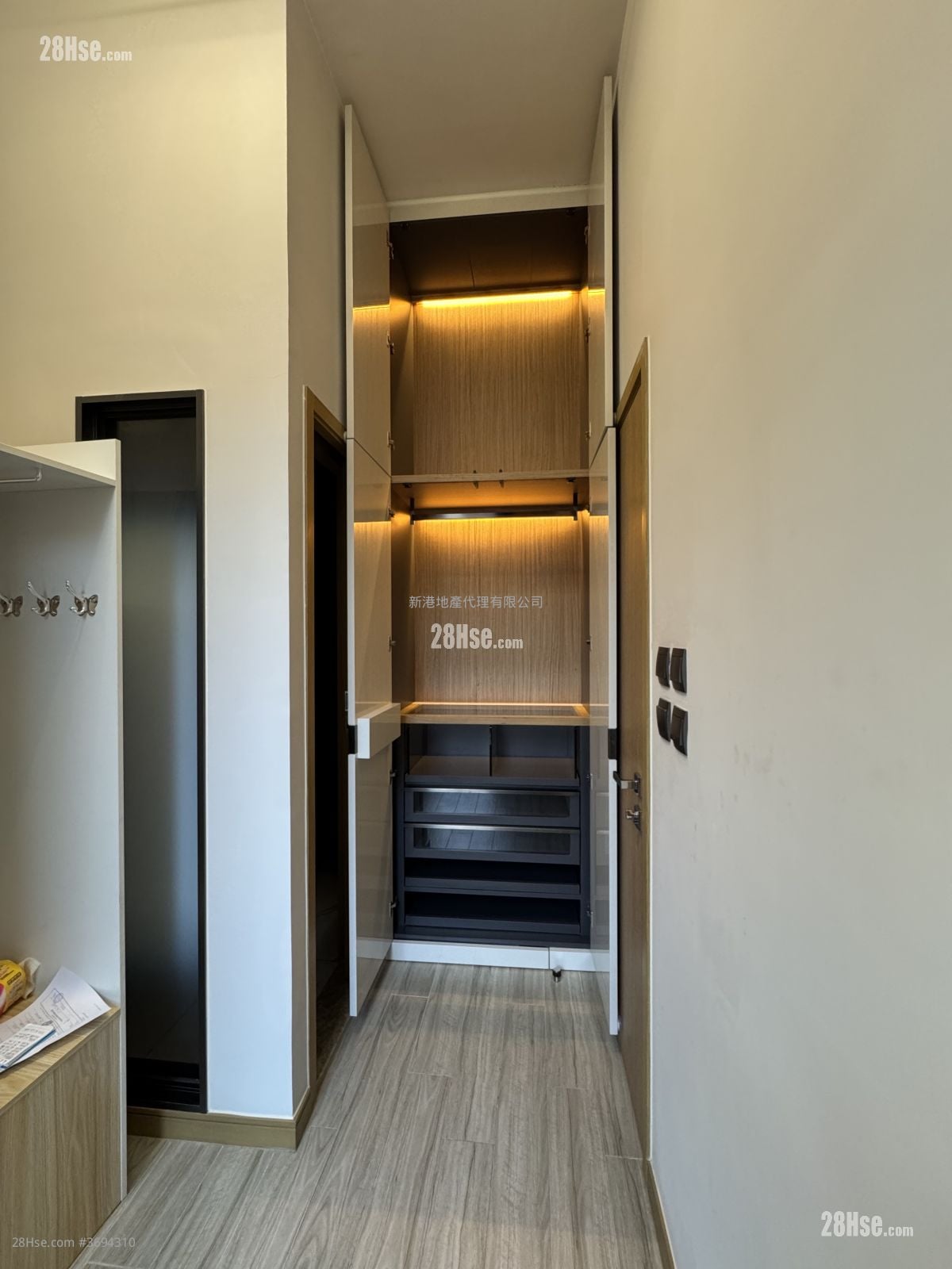 The Vantage Rental 1 Bedroom , 1 Bathroom 270 ft²