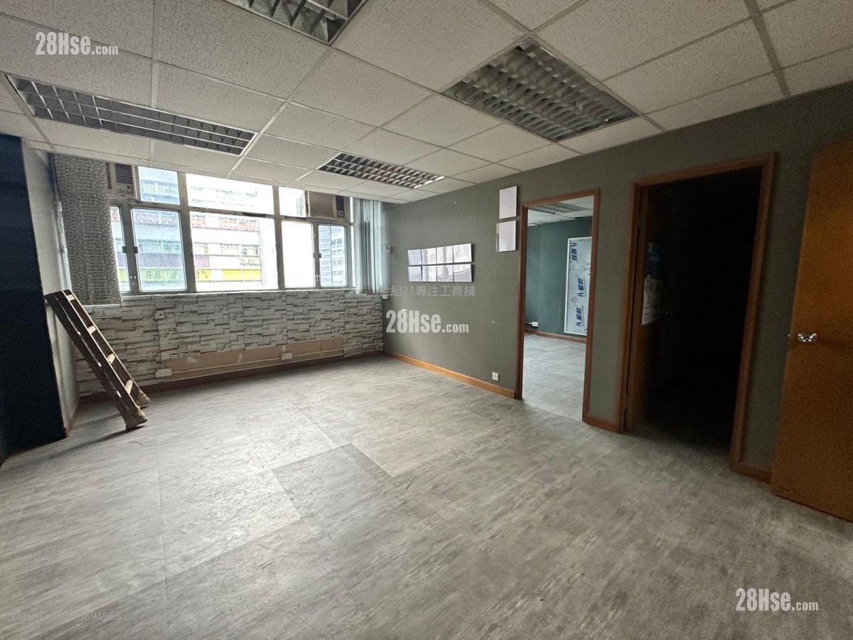 Hang Wai Industrial Centre Rental 3 Bedrooms , 2 Toilets