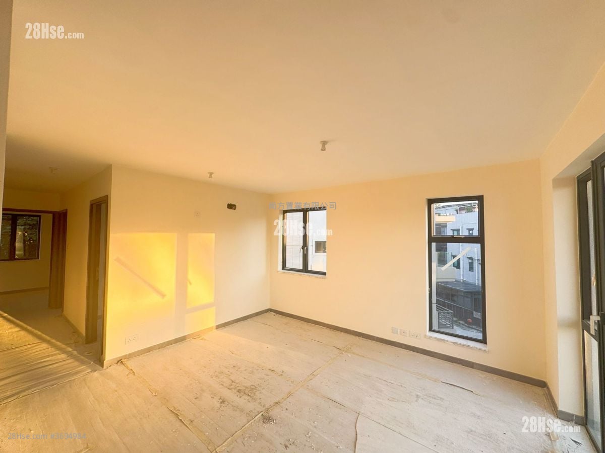 Village Sell 3 Bedrooms , 1 Bathroom 700 ft²