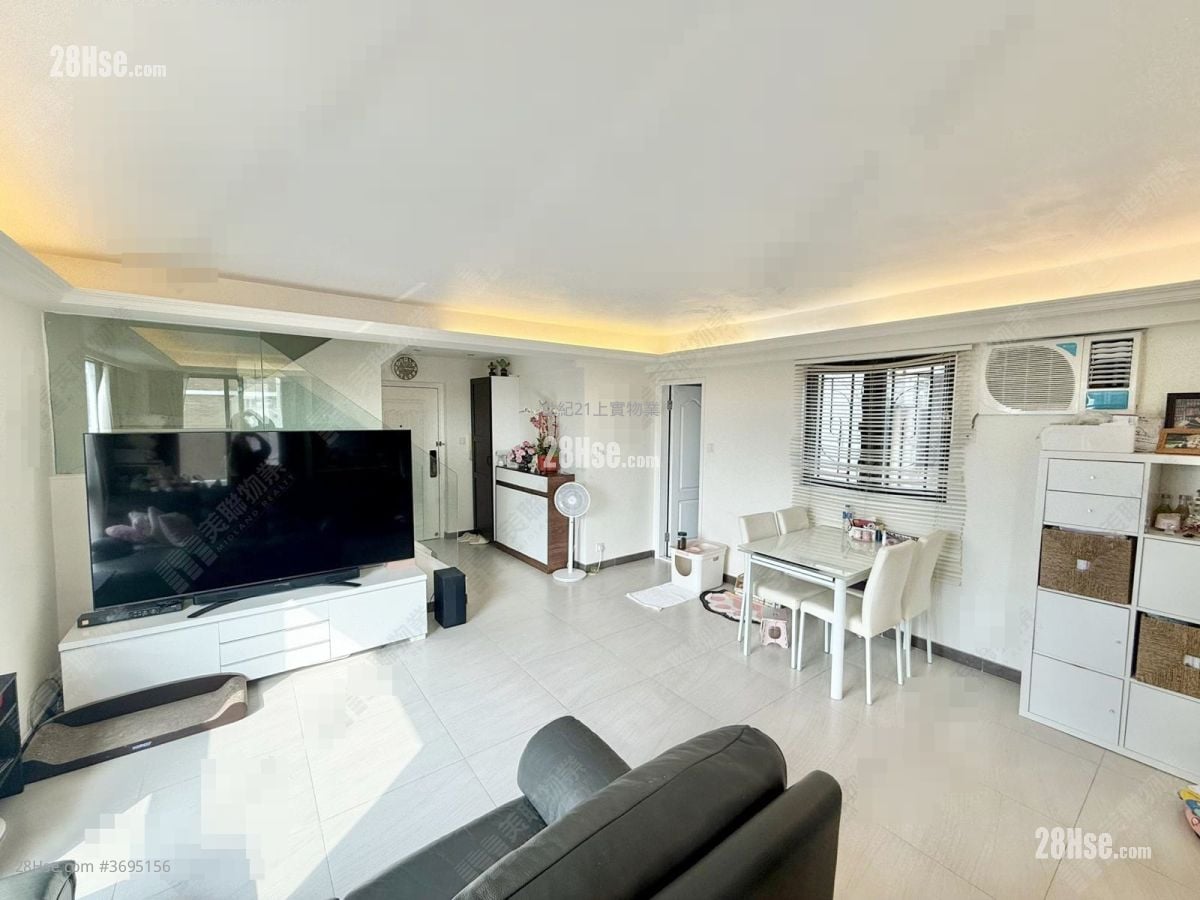 Parc Oasis Sell 3 Bedrooms , 3 Bathrooms 1,020 ft²