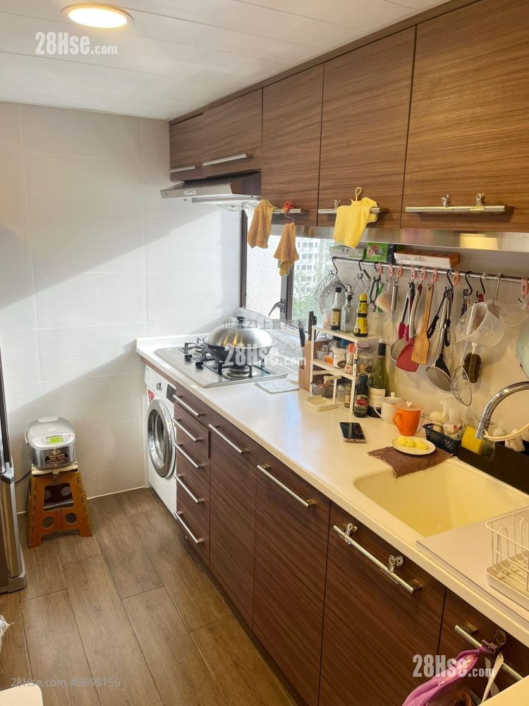 Parc Oasis Sell 3 Bedrooms , 3 Bathrooms 1,020 ft²