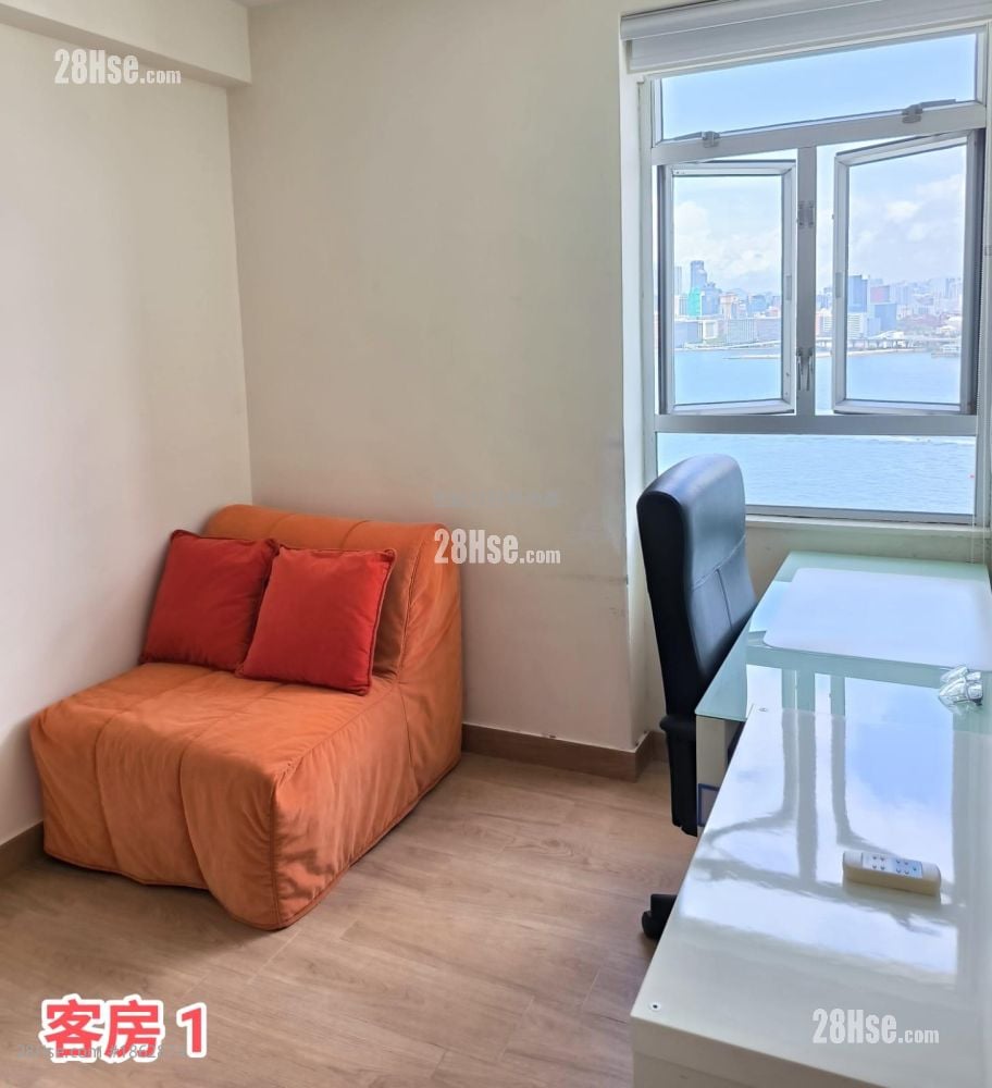 城市花园 售盘 4 房 , 2 浴室 1,010 平方尺