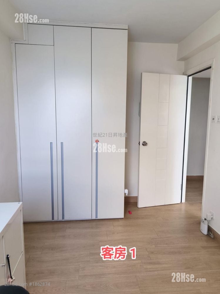 城市花园 售盘 4 房 , 2 浴室 1,010 平方尺