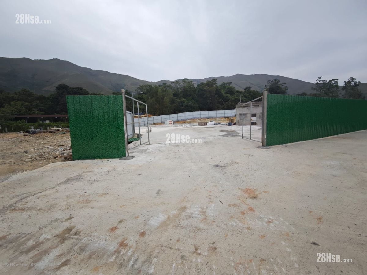 Land Rental 10,000 ft²