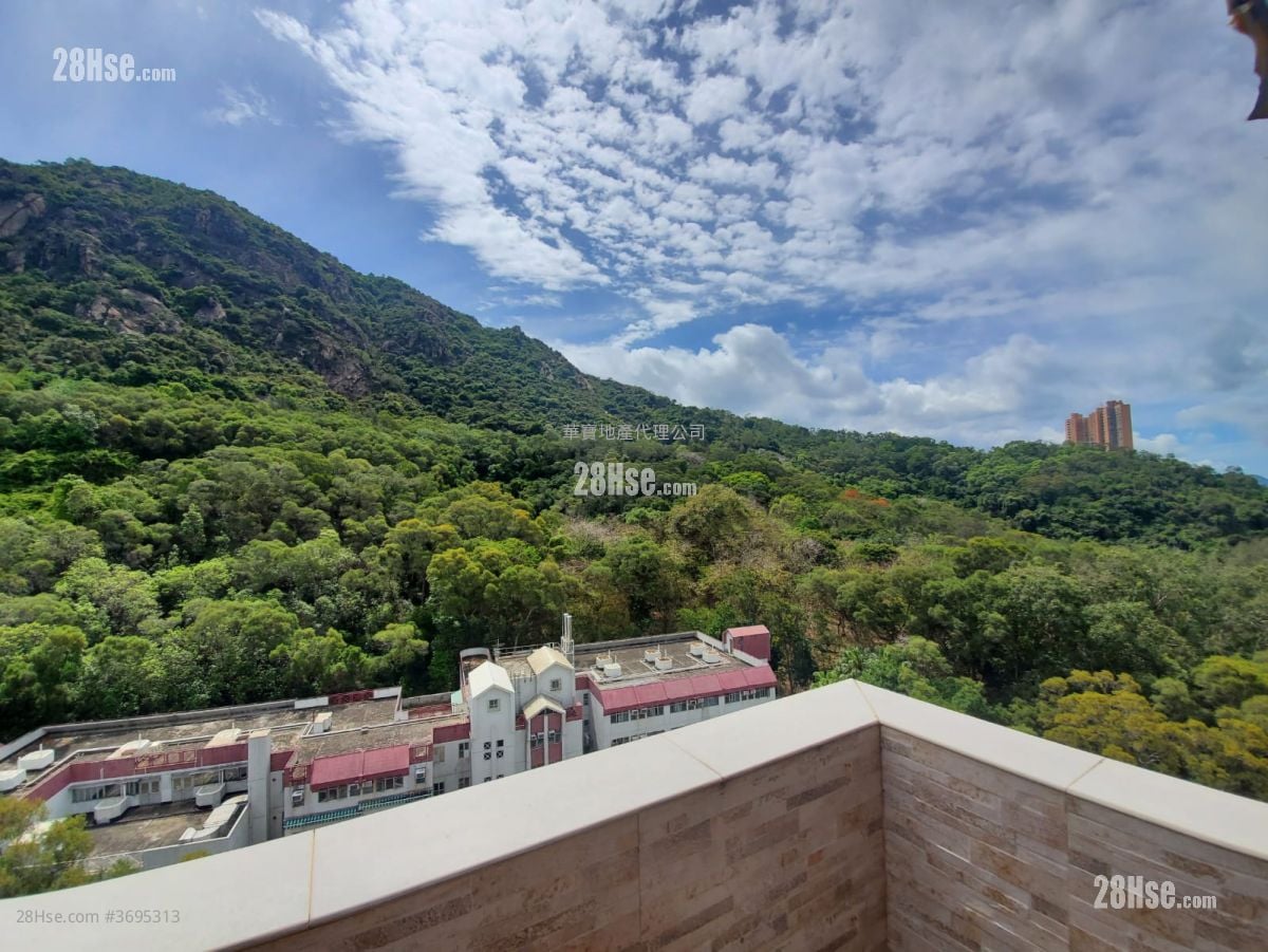 冠峰园 租盘 3 房 , 3 浴室 864 平方尺