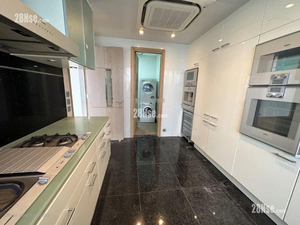 The Masterpiece Rental 3 Bedrooms , 5+ Bathrooms 2,310 ft²