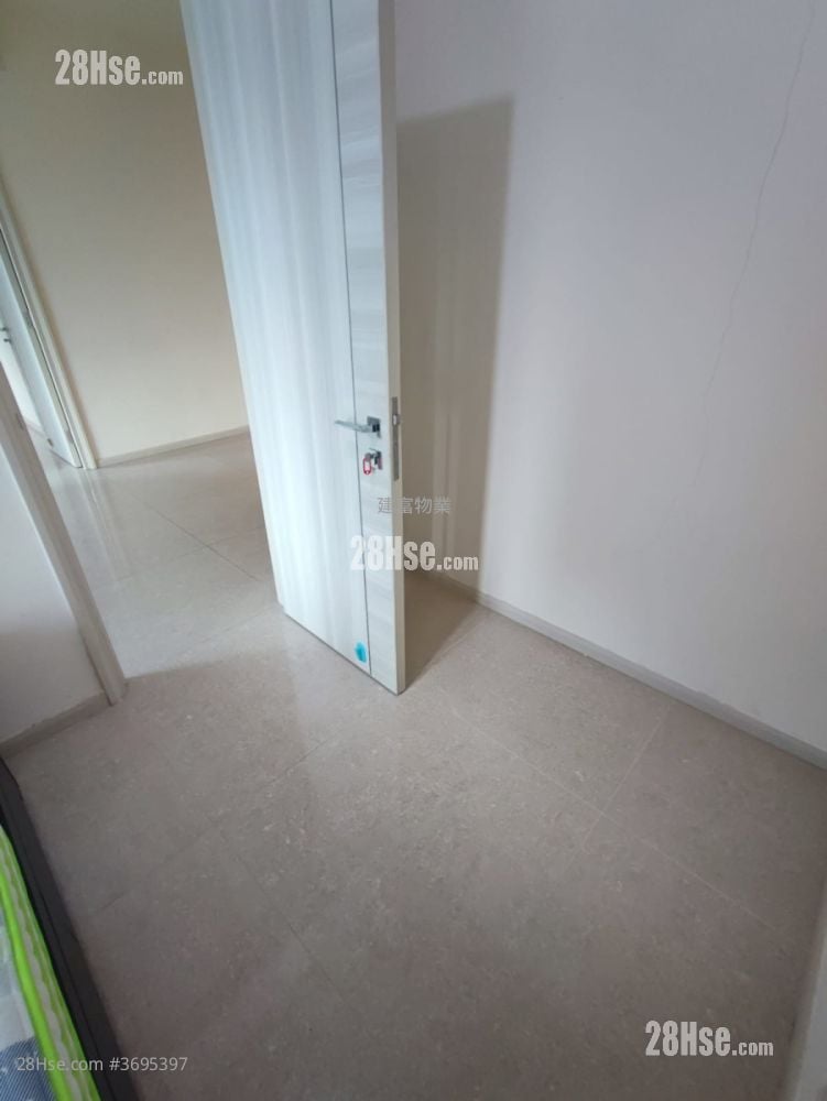 世宙 售盘 2 房 , 1 浴室 430 平方尺