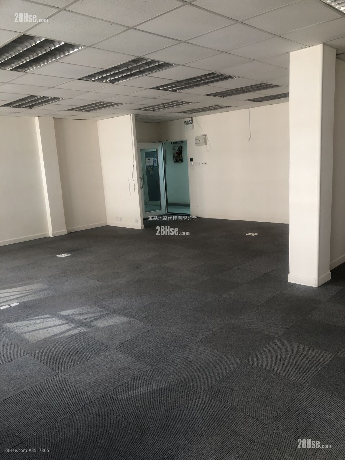 匯華工廠大廈 租盤 2 房 1,100 平方呎