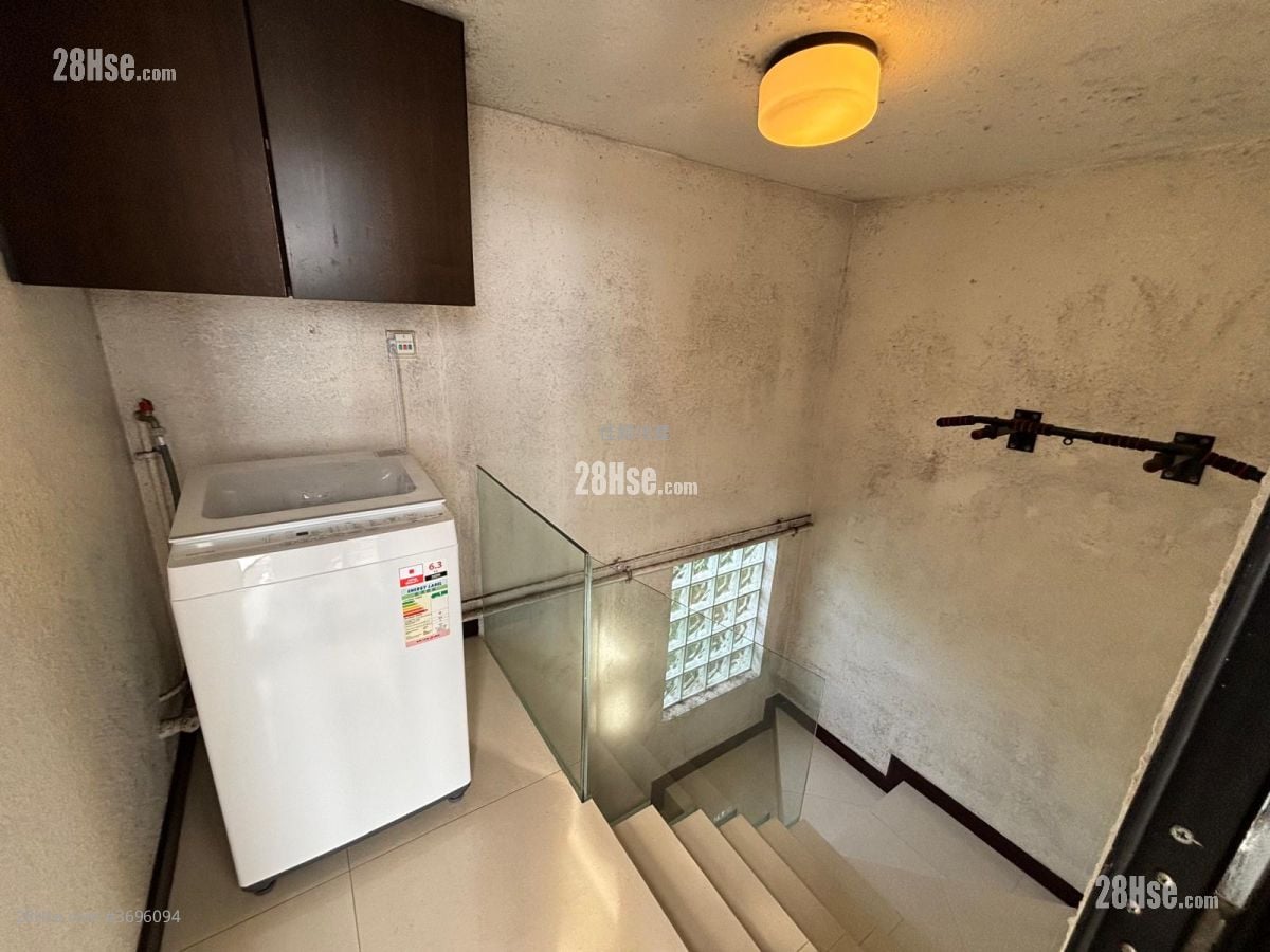 Village Sell 2 Bedrooms , 1 Bathroom