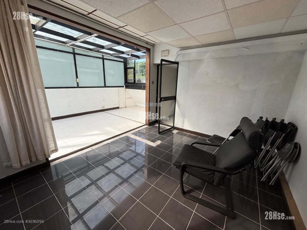 Village Sell 2 Bedrooms , 1 Bathroom