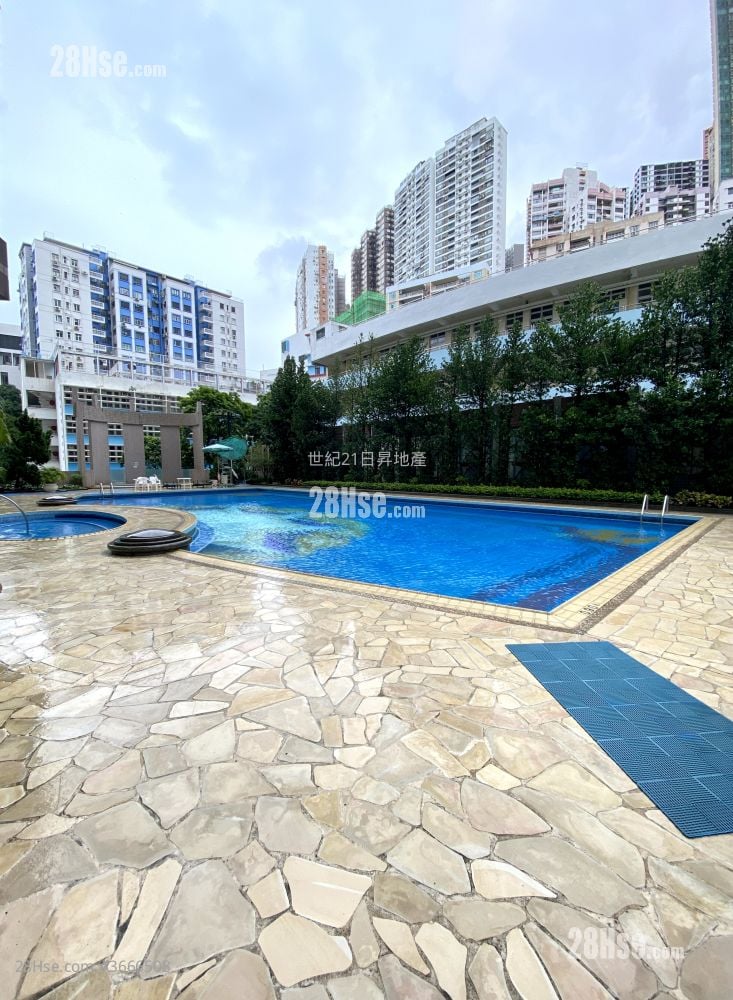 Le Sommet Sell 2 Bedrooms , 1 Bathroom 783 ft²