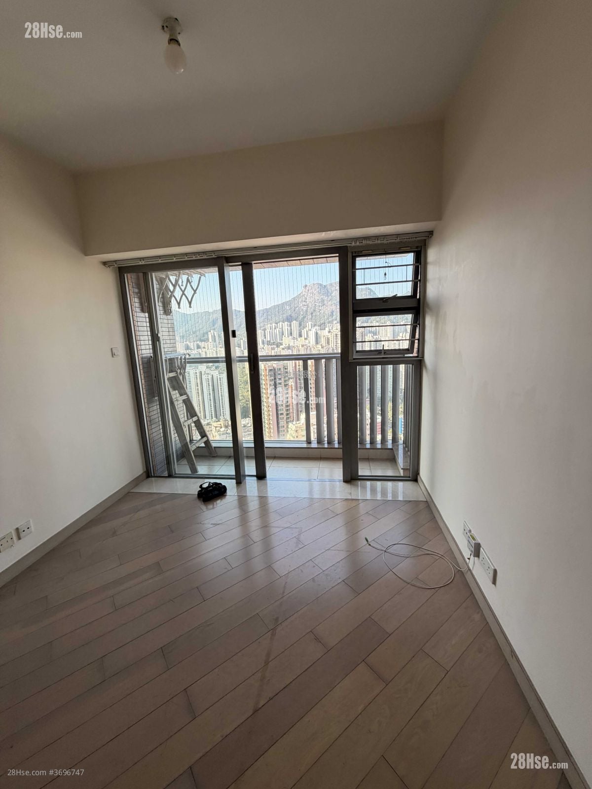 誉港湾 售盘 2 房 , 1 浴室 525 平方尺