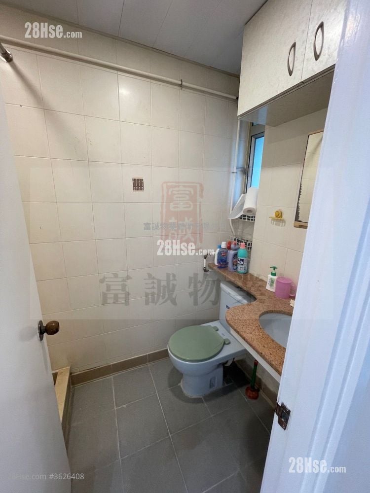 康柏苑 售盘 3 房 , 1 浴室 554 平方尺