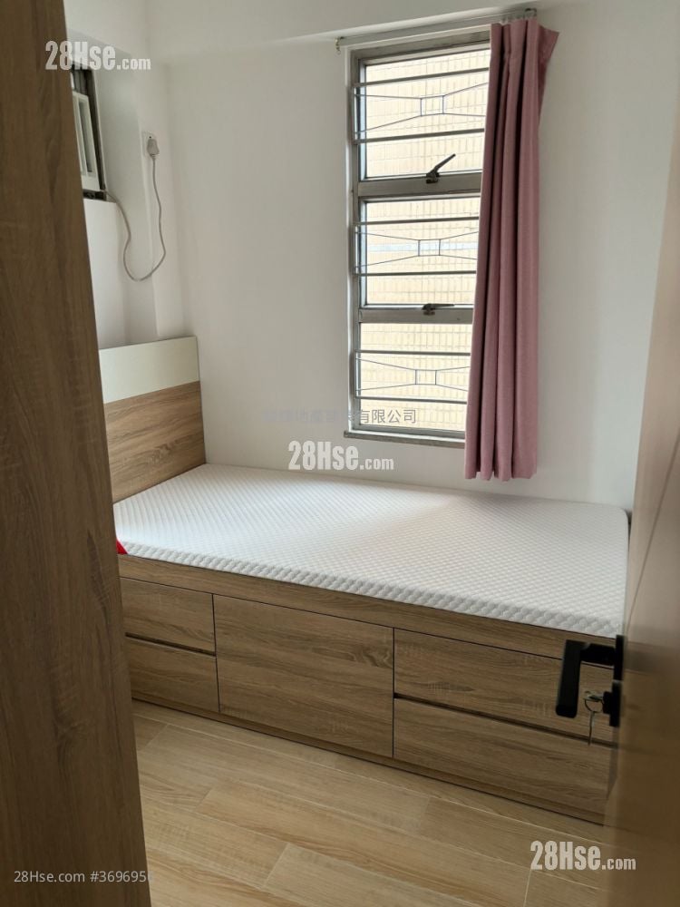 富昌大厦 售盘 2 房 , 1 浴室 360 平方尺