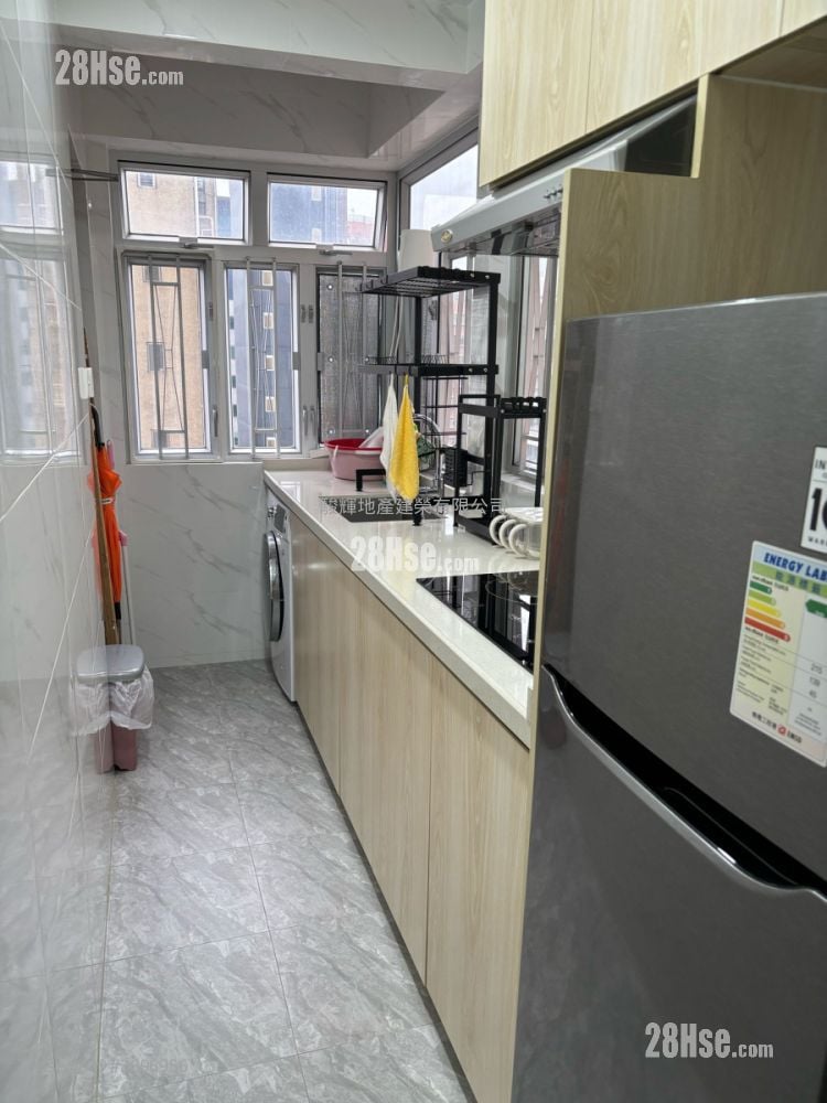 富昌大厦 售盘 2 房 , 1 浴室 360 平方尺