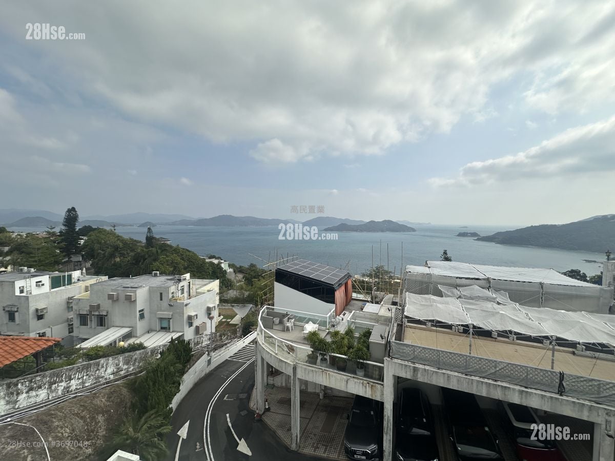 Fullway Garden Sell 3 Bedrooms , 3 Bathrooms 1,449 ft²