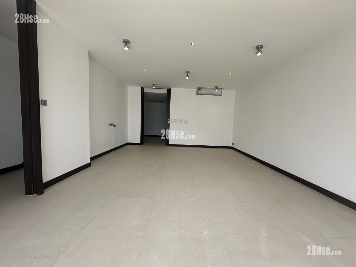 Fullway Garden Sell 3 Bedrooms , 3 Bathrooms 1,449 ft²