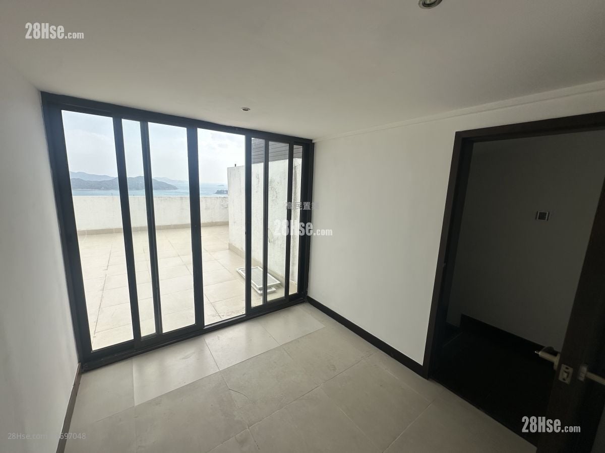 Fullway Garden Sell 3 Bedrooms , 3 Bathrooms 1,449 ft²