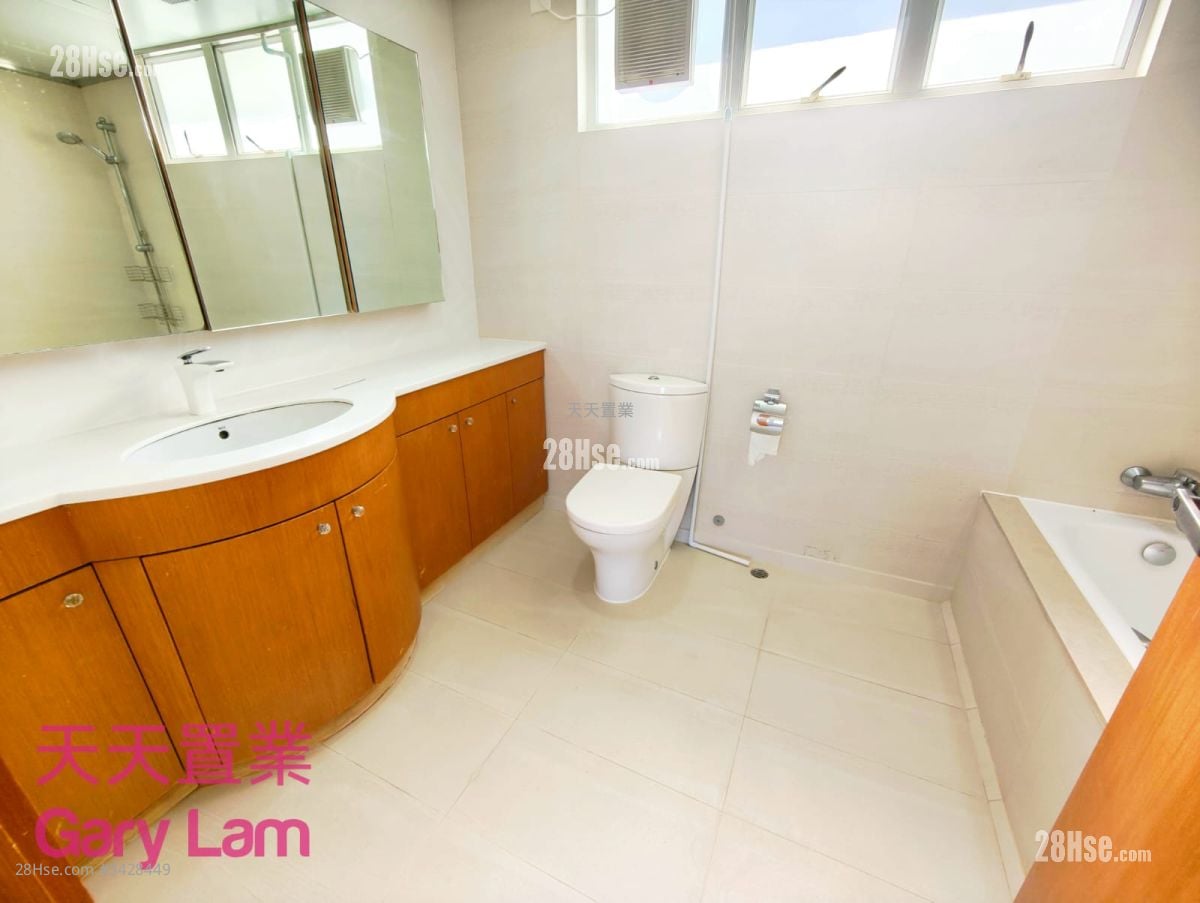 金湖别墅 租盘 3 房 , 3 浴室 1,962 平方尺