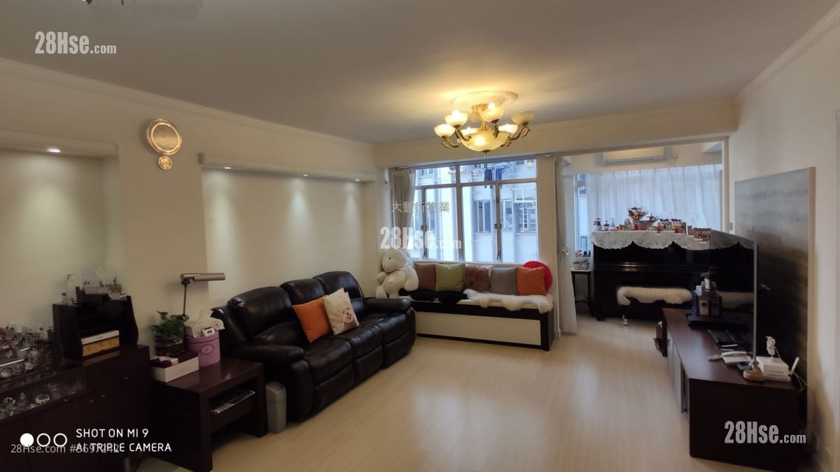 幸运阁 售盘 3 房 , 2 浴室 1,281 平方尺