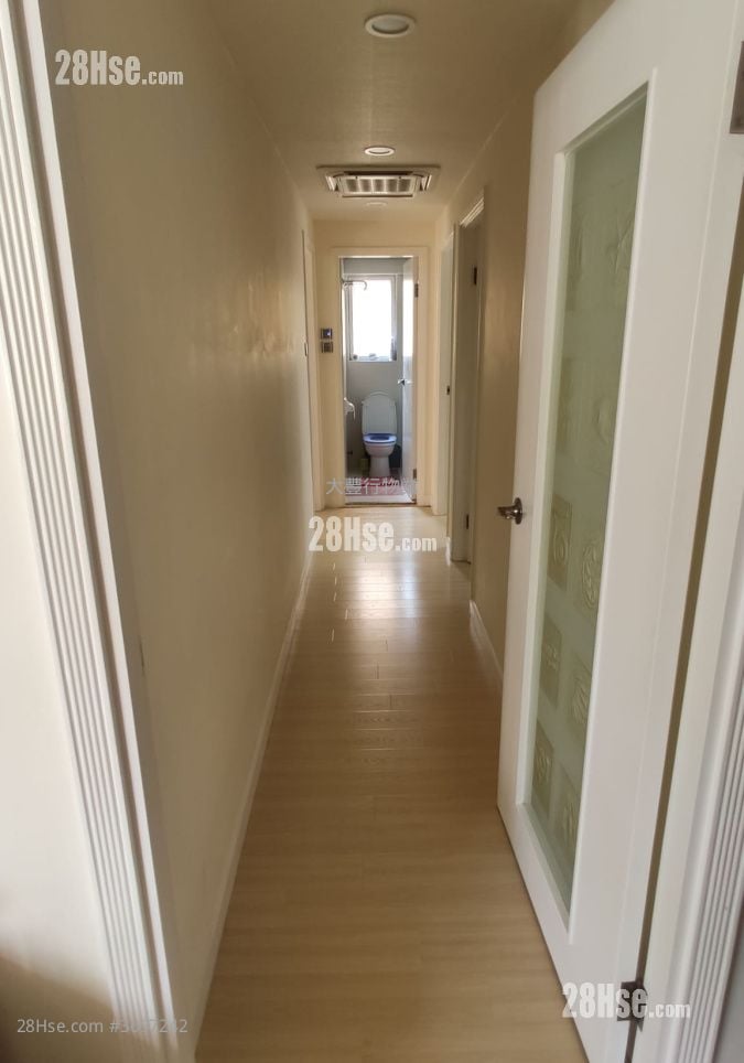 幸运阁 售盘 3 房 , 2 浴室 1,281 平方尺