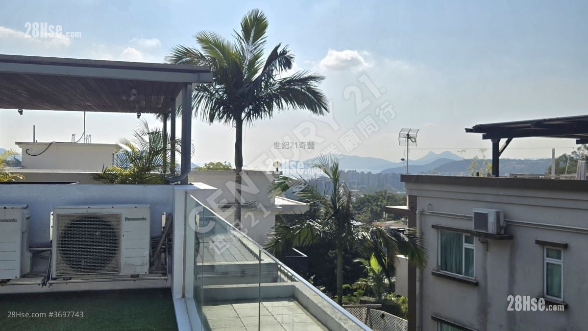 Phoenix Palm Garden Sell 4 Bedrooms , 3 Bathrooms