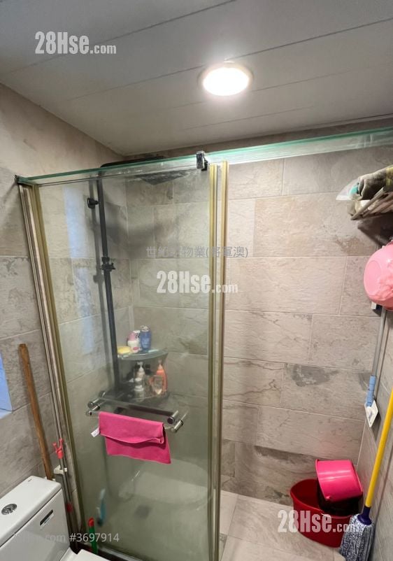 富丽花园 售盘 3 房 , 2 浴室 556 平方尺