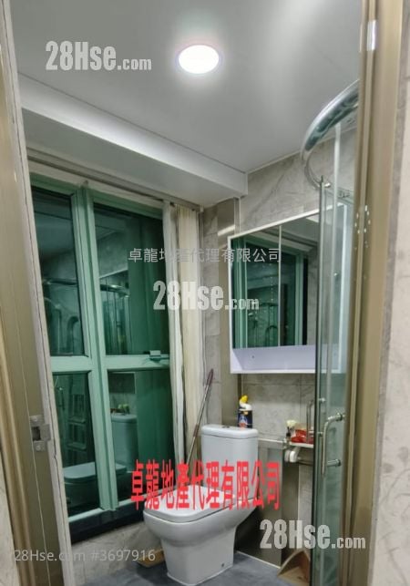 Viking Technology & Business Centre Rental Studio , 1 Toilet