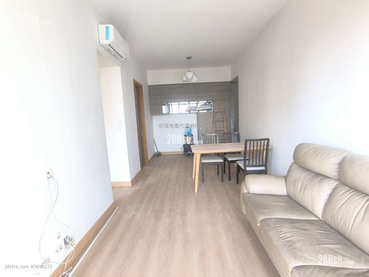 The Reach Rental 3 Bedrooms , 2 Bathrooms 659 ft²