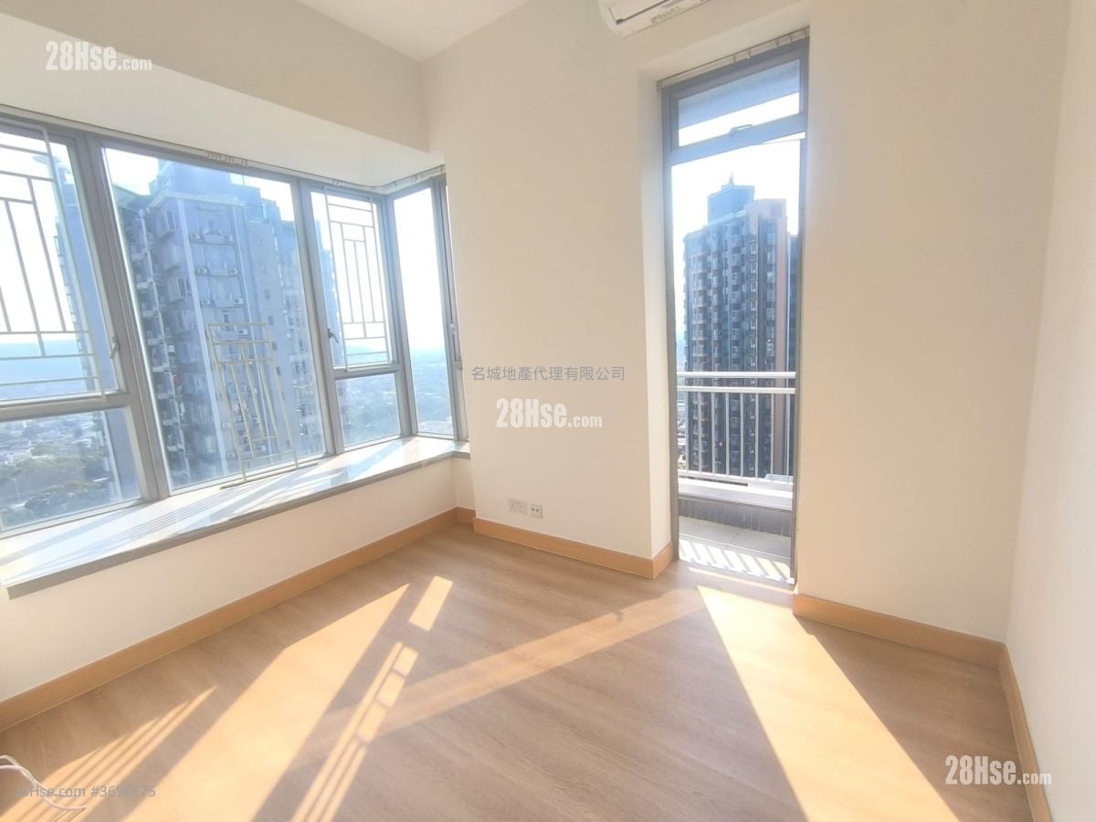 The Reach Rental 3 Bedrooms , 2 Bathrooms 659 ft²