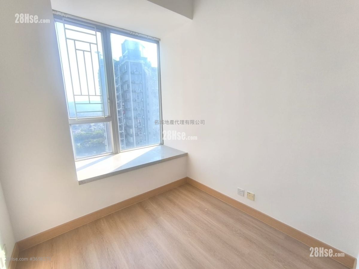 The Reach Rental 3 Bedrooms , 2 Bathrooms 659 ft²