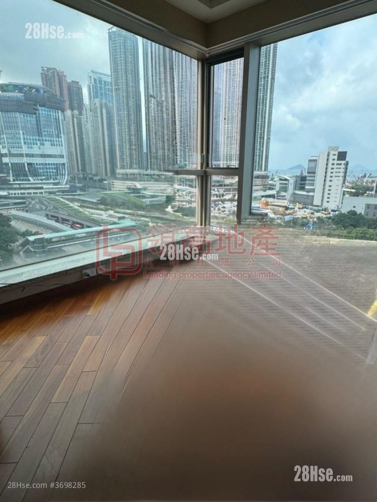 御金国峯 售盘 4 房 , 2 浴室 1,614 平方尺