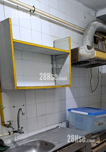 Tung Tau (Ii) Estate Sell 1 Bathroom 439 ft²