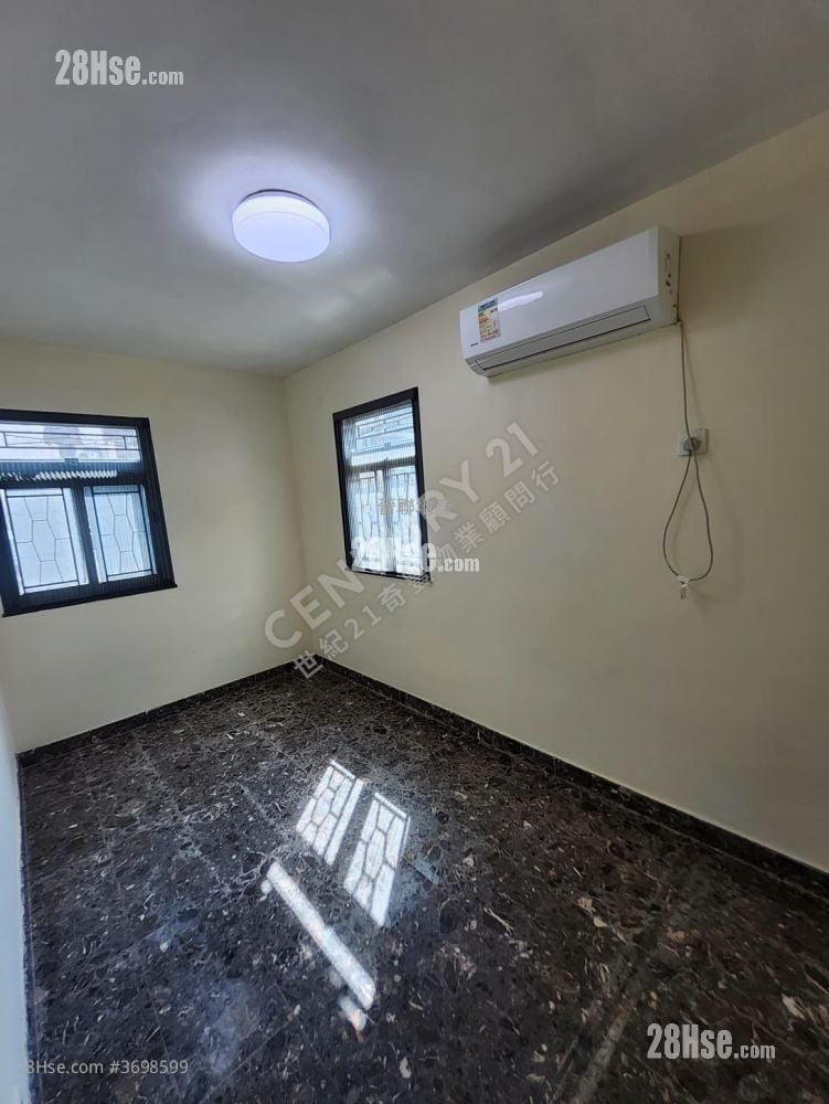 大洞村 售盘 3 房 , 1 浴室 700 平方尺