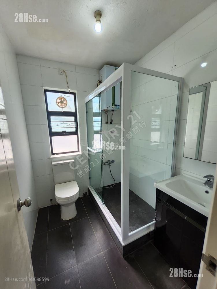 大洞村 售盘 3 房 , 1 浴室 700 平方尺