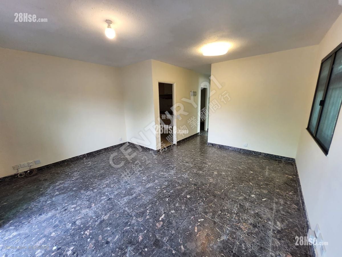 大洞村 售盘 3 房 , 1 浴室 700 平方尺