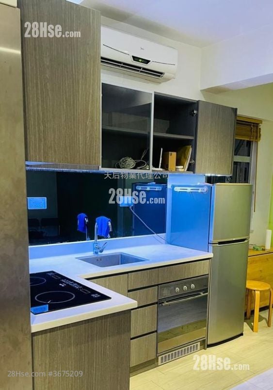 唐楼 售盘 3 房 , 2 浴室 670 平方尺