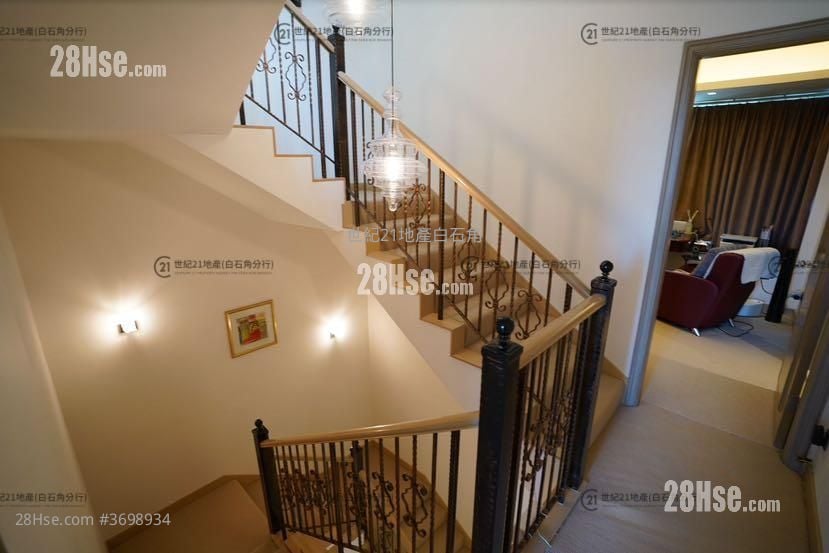 浅月湾 售盘 4 房 , 4 浴室 2,012 平方尺