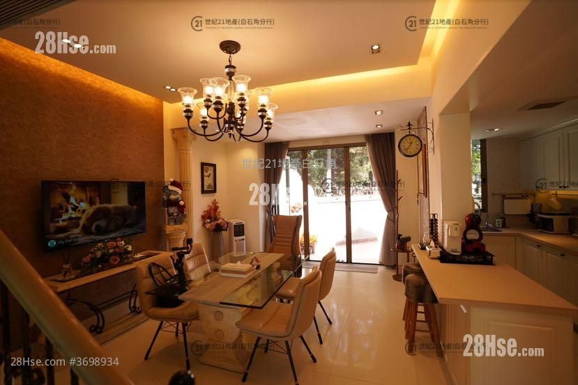 浅月湾 售盘 4 房 , 4 浴室 2,012 平方尺