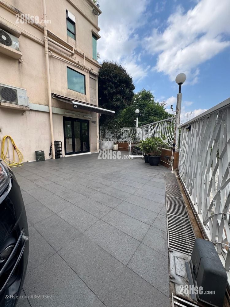 村屋 售盤 2,100 平方呎