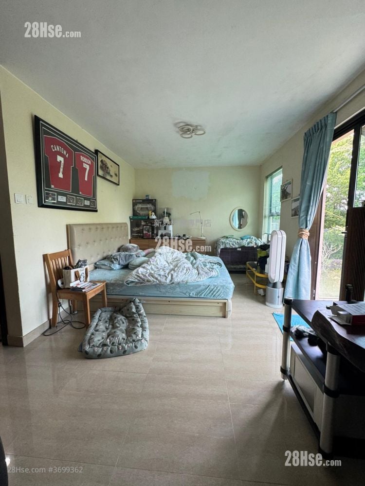 村屋 售盤 2,100 平方呎