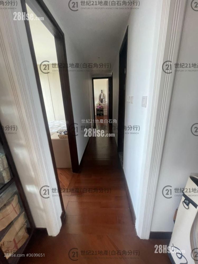 Mayfair By The Sea Rental 2,524 ft²