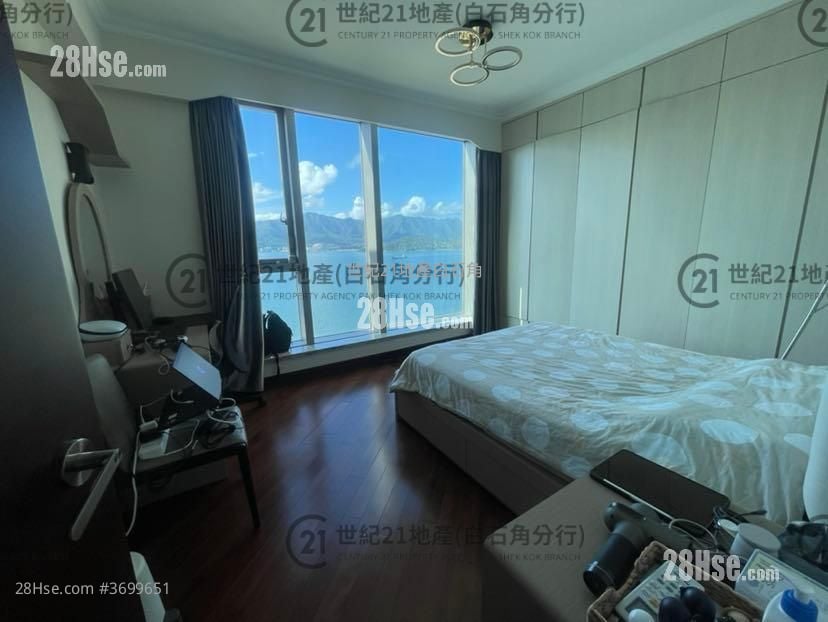 Mayfair By The Sea Rental 2,524 ft²