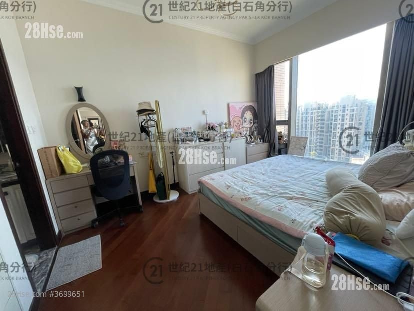 Mayfair By The Sea Rental 2,524 ft²