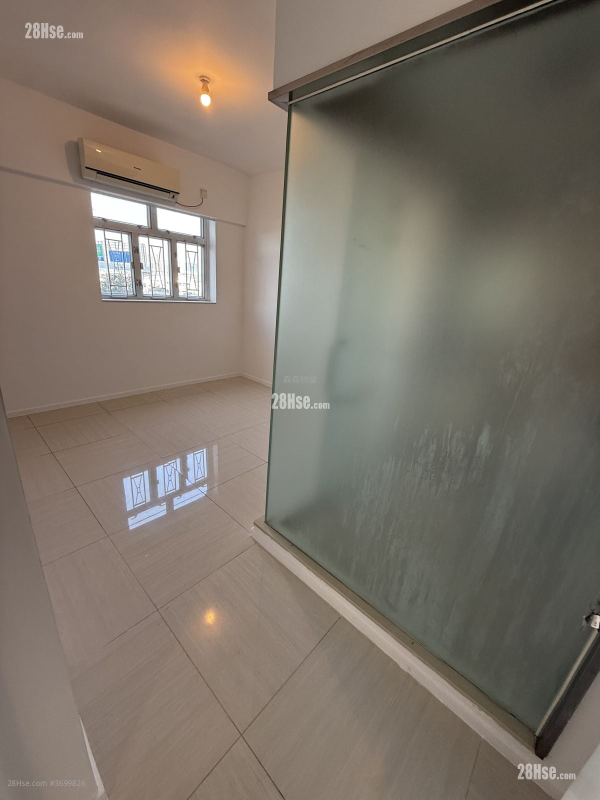 海濱大廈 租盤 3 房 , 2 浴室 1,068 平方呎